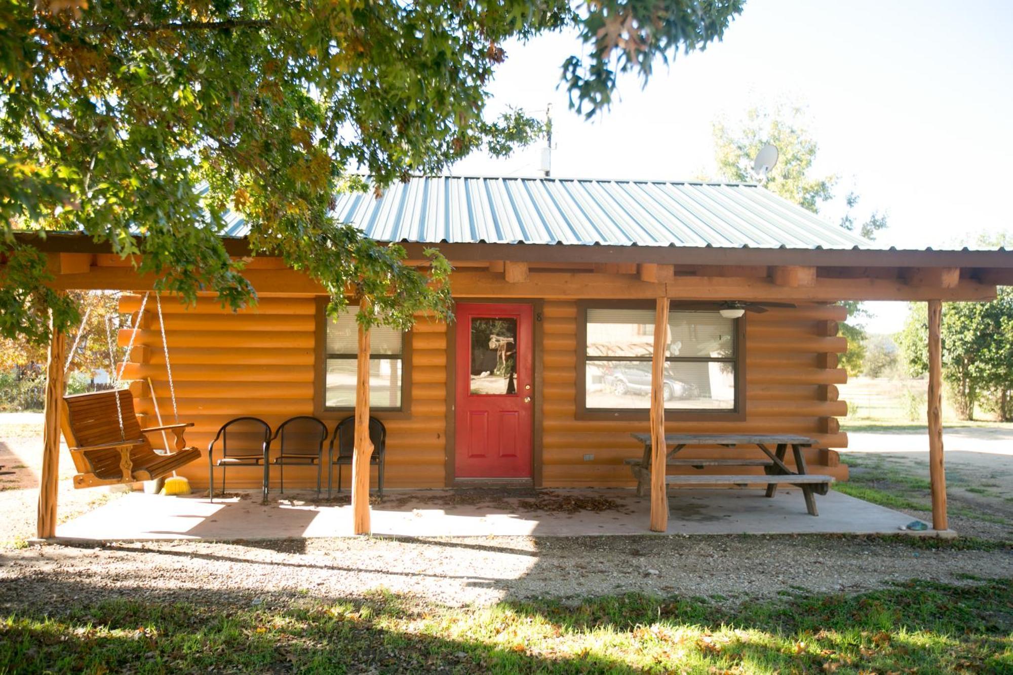 River Bluff Cabins Rio Frio Экстерьер фото