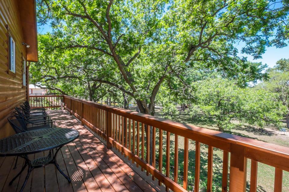 River Bluff Cabins Rio Frio Экстерьер фото