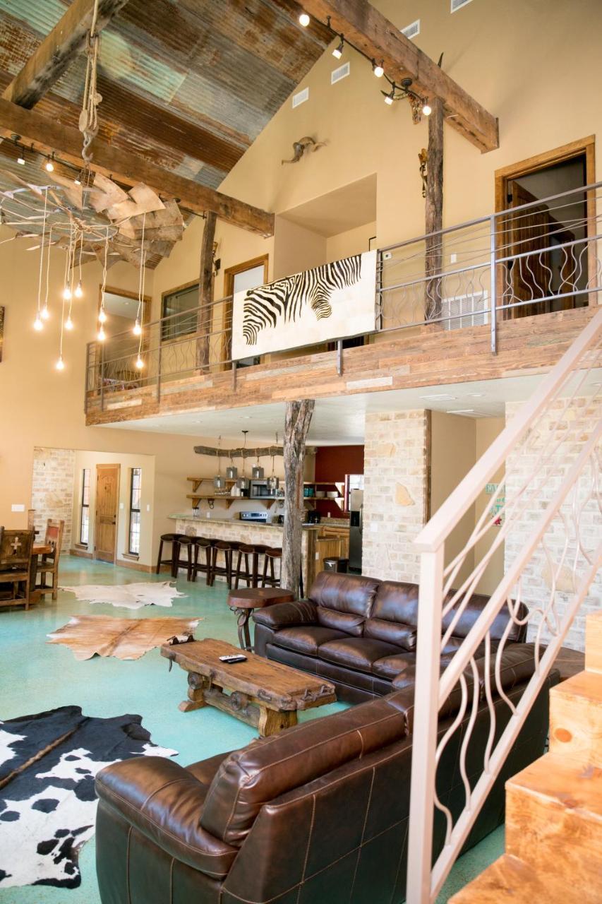 River Bluff Cabins Rio Frio Экстерьер фото