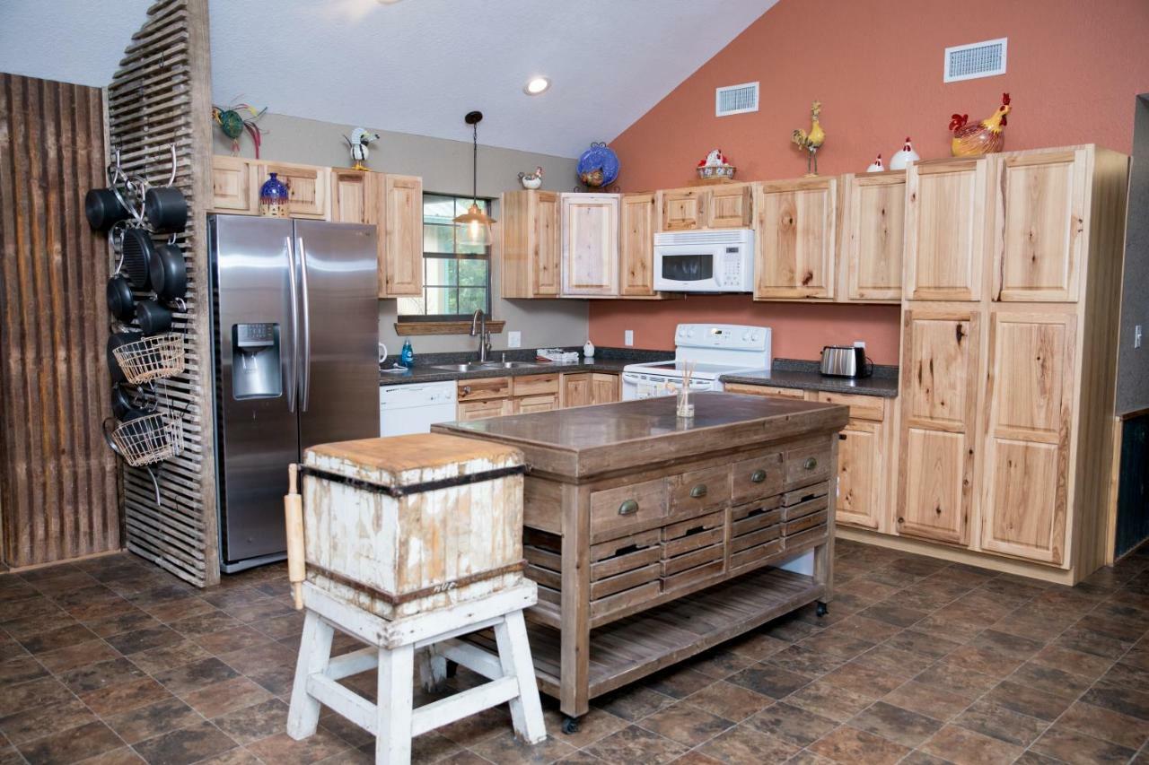 River Bluff Cabins Rio Frio Экстерьер фото